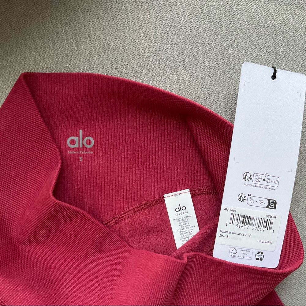 Alo Yoga 4" Seamless Modal Ribbed High-Waist Short Summer Romance Red S - Picture 6 of 7